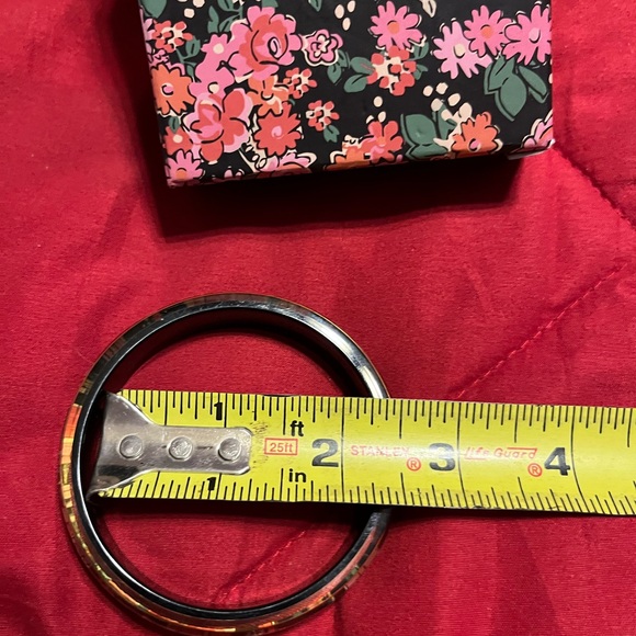 NWT in Box Coach Black Floral Resin Bangle - Picture 10 of 10